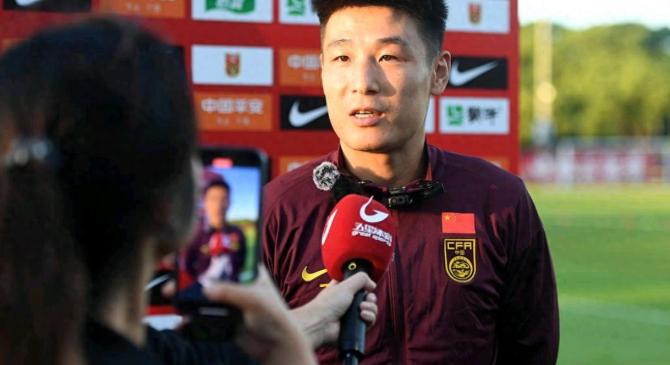 泰山今日表现抢眼，武磊整场无解，教练赛后亲自拥抱